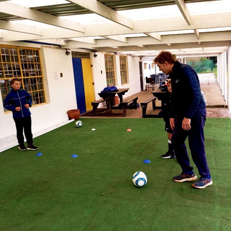 The-Suburbs Sports-Clinic-Image-04