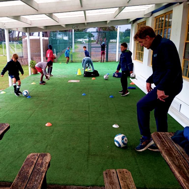 The-Suburbs Sports-Clinic-Image-08